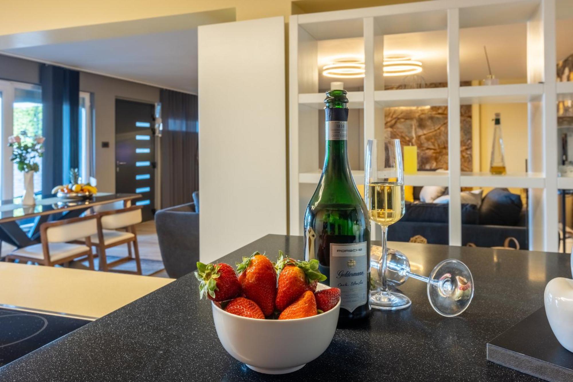 Panoramica Apartment With Whirlpool Crikvenica Exterior photo